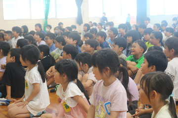 学校と地域を結ぶコンサート in 新富町立上新田学園