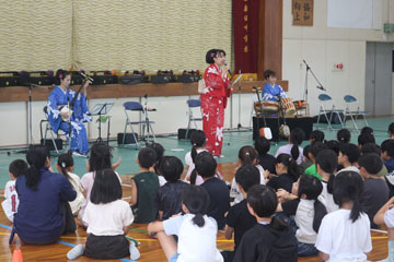 学校と地域を結ぶコンサート in 新富町立上新田学園