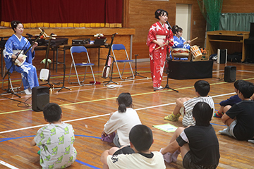 スクールコンサート in 日南市立潟上小学校