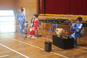 スクールコンサート in 日南市立潟上小学校