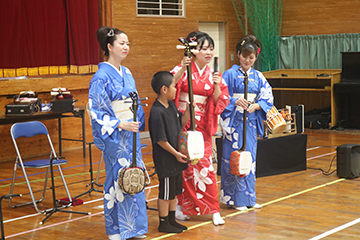 スクールコンサート in 日南市立潟上小学校