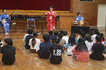 スクールコンサート in 日南市立潟上小学校