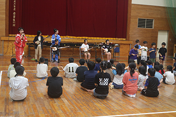 スクールコンサート in 日南市立潟上小学校