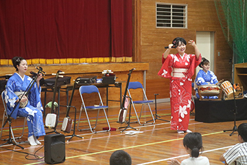 スクールコンサート in 日南市立潟上小学校